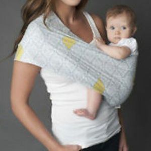 SOLD 🚫🚫Seven baby sling